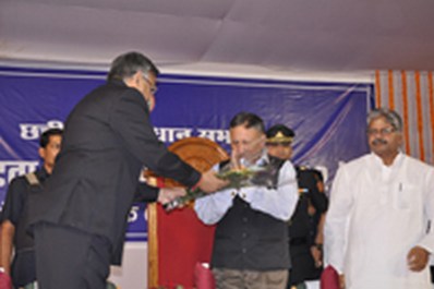 Click For Large Photo