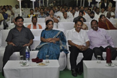 Click For Large Photo