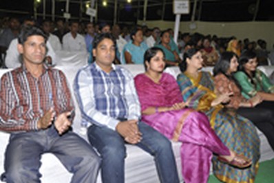 Click For Large Photo